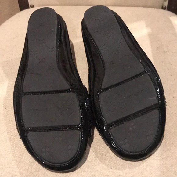 Naturalizer black Flats - Picture 3 of 3